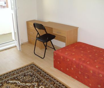 Pronájem bytu 3+1 76 m2 - Fotografie 2