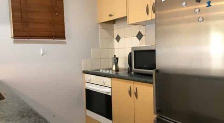 Unfurnished unit! Birkenhead - Photo 5