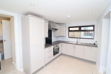 Hollybush Lane, Longford, Coventry - Photo 2