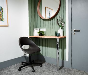 Bed 10, Borough Hotel, Great Crosshall Street, Liverpool. - Photo 5