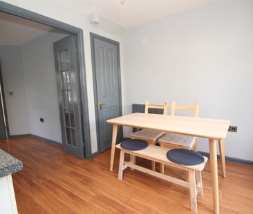 3 bedroom End of terrace house to rent in Somervyl Avenue, Longbent... - Photo 5