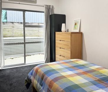 Coastal Beach Haven - Photo 6