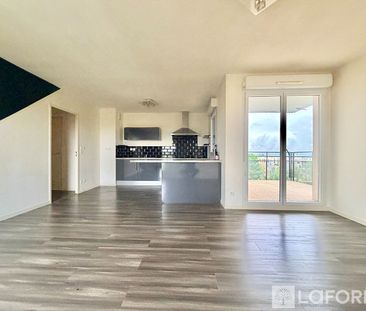 Appartement T3 L ISLE D ABEAU à louer - Photo 1