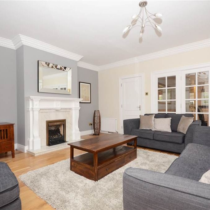 17 Broomhill Manor, Off Stranmillis Road, BT9 5HG - Photo 1