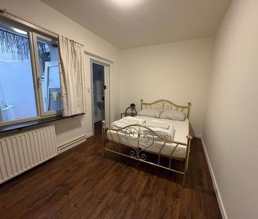 Leuk gemeubeld 2 Slaapkamer appartement te huur op vlak bij stadhui... - Photo 5