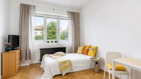 Pronájem bytu 1+kk 25 m - Fotografie 5