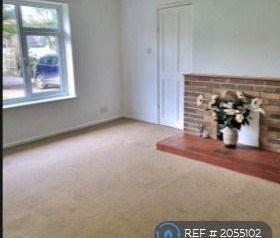 4 bedroom detached house to rent - Photo 1