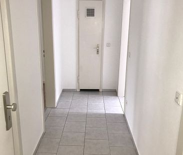 ***Renovierte 2 Zimmer Wohnung*** - Photo 2