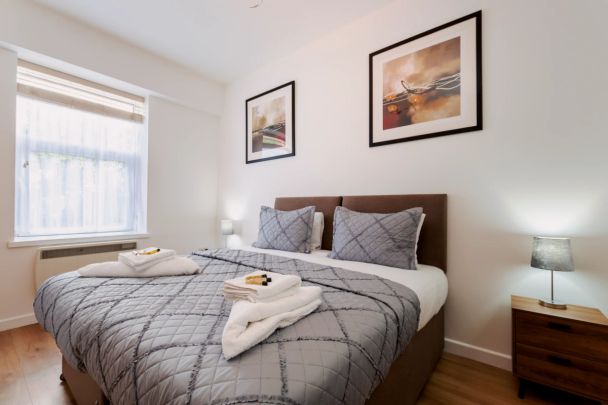 2 bedroom 1 bathroom - Photo 1