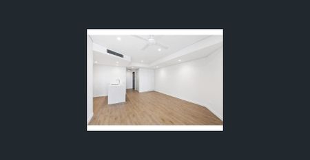 *Unfurnished* beautiful 2b2b apartment, with balcony & river views - Photo 3