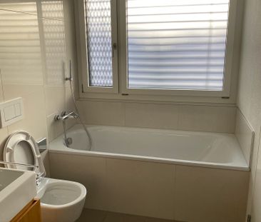 Exklusive 4.5-Zimmer-Wohnung mit 36 m² Sonnenterrasse - Photo 5
