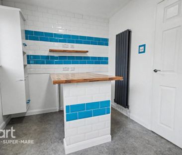 3 bedroom semi-detached house to rent - Photo 5