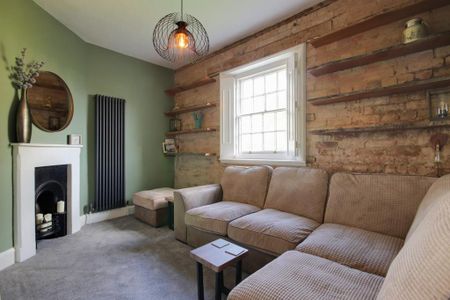 3 bedroom detached house to rent - Photo 3