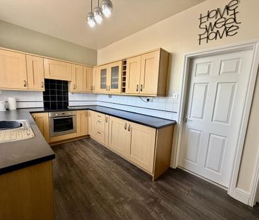 2 bedroom terraced house to rent - Photo 5