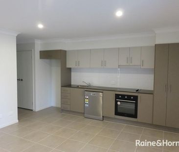 Well Appointed Modern Duplex - Available Now! - Photo 5