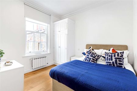 A bright and spacious 3 bedroom apartment situated near Marylebone High Street. - Photo 3