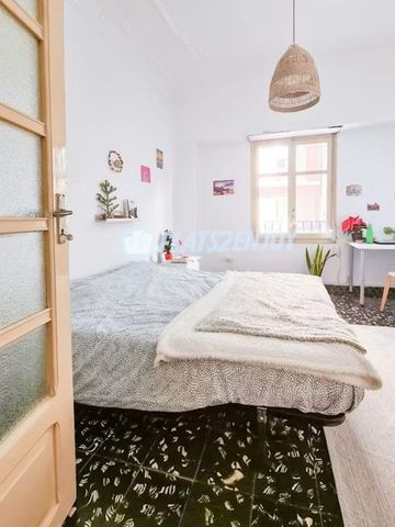 Carrer del Pintor Gisbert, Valencia, Valencian Community 46004 - Photo 3