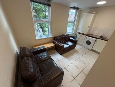 Great 5 Bedroom Apartment, 2B Rugby Avenue, Queens Quarter, Belfast, BT7 1RG - Photo 2