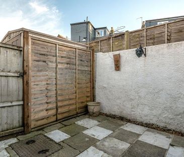 1 bedroom terraced house to rent - Photo 4