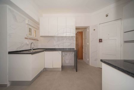 Apartamento T2 em Lisboa - Photo 2