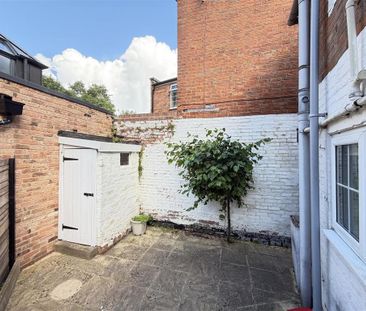1 bedroom detached house to rent - Photo 5
