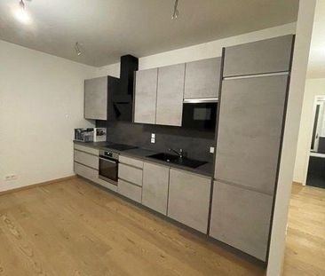 Helle 3-Raum-Wohnung mit Balkon im Herzen von Prenzlauer Berg - Photo 1