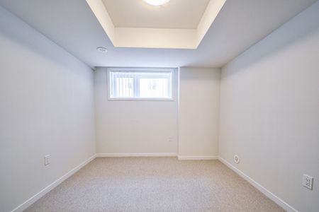 For Lease - 151 Honeycrisp Crescent Unit# 180, Vaughan, Ontario - Photo 3