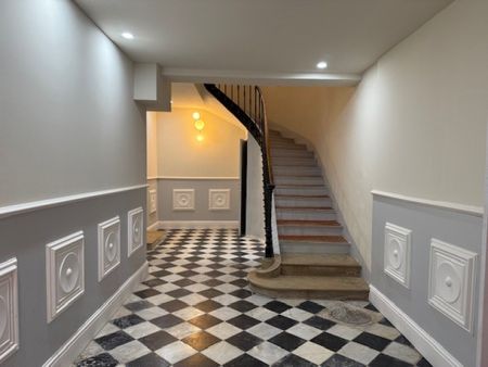 À louer – Appartement d’exception avec jardin au cœur du village de La Valette-du-Var - Photo 5