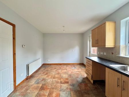 6 Summerhill Court, Banbridge, BT32 3GZ - Photo 4