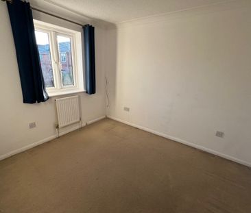 Clover Gardens - Photo 1