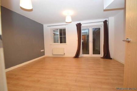 2 bedroom property to rent in Farnborough - Photo 4