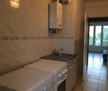 T3 de 55.62m² avec balcon - quartier Vieilles Perrières - Photo 1