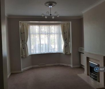 4 bedroom terraced house to rent - Photo 1