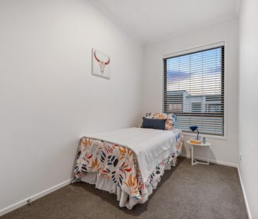 Sunny Corner Home - Photo 6