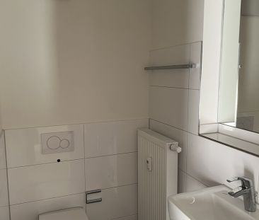 Yitzhak-Rabin-Straße 8, 40789 Monheim - Photo 6