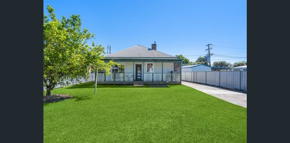 1 Shedden Street, Cessnock NSW 2325 - House For Rent | Domain - Photo 2