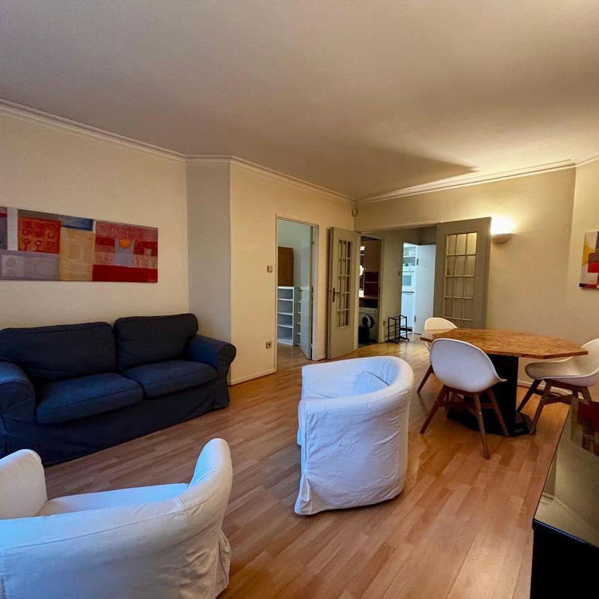 Location Appartement 2 pièces 44m² LYON 6ème - Photo 1