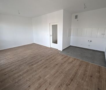 Erstbezug nach Sanierung – 2-Zimmer-Wohnung mit Balkon - Photo 1