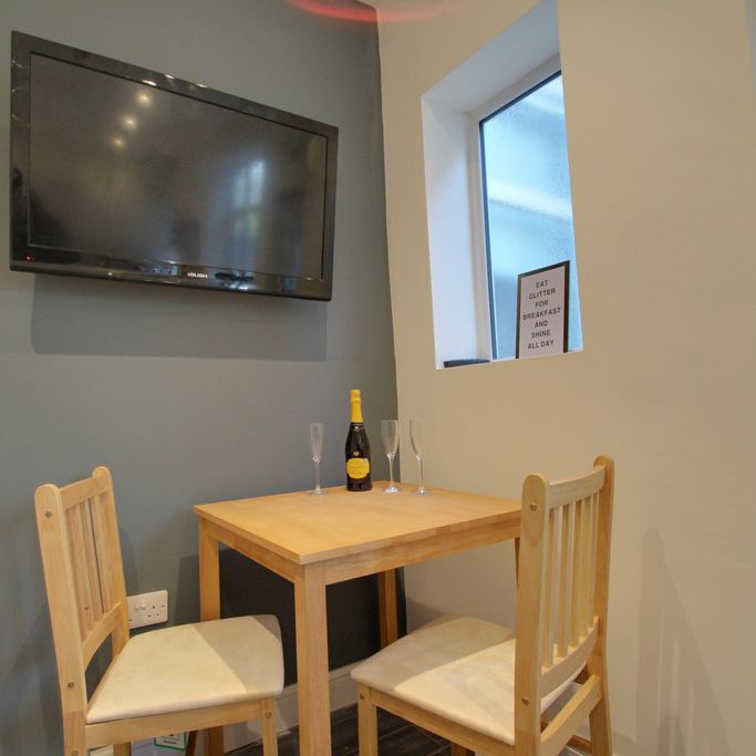 1 bed house share to rent in Knighton Lane, Leicester, LE2 - Photo 1