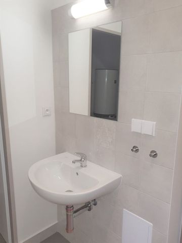 Pronájem bytu Garsoniéra • 22 m² bez realitkyMoskevská, Praha - Vršovice - Fotografie 5