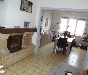 MAISON DEUX MITOYENNETES RDC: - Entrée avec chaudière fuel 5m² - Wc... - Photo 2