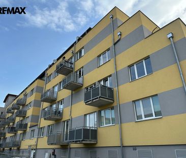 Pronájem bytu 2+kk v osobním vlastnictví 53 m², Kladno - Fotografie 3
