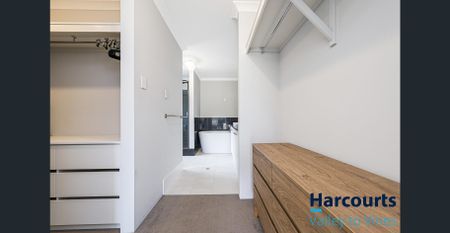 Spacious, Stylish & Packed with upgrades! - Photo 3