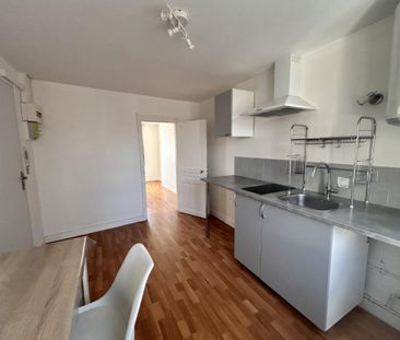 Location Appartement 1 pièce 21m² LISIEUX 14100 - Photo 3