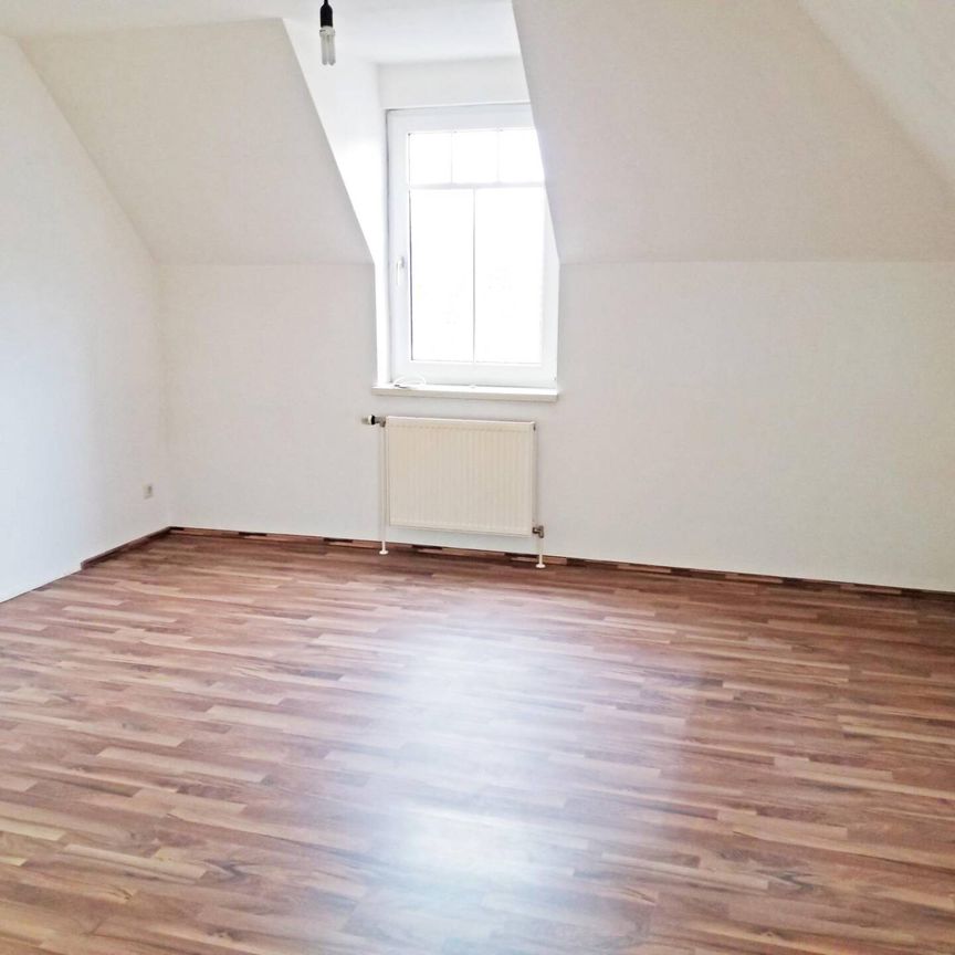 Gut angelegte 2-Zimmerwohnung im Dachgeschoss - Photo 2