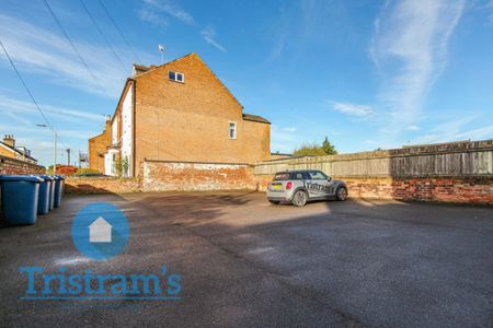 2 bed Apartment for Rent - Photo 3