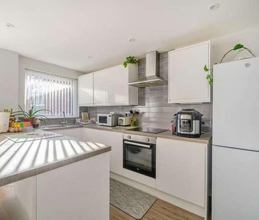 Josephine Court, Southcote Road, Reading, RG30 - Photo 3