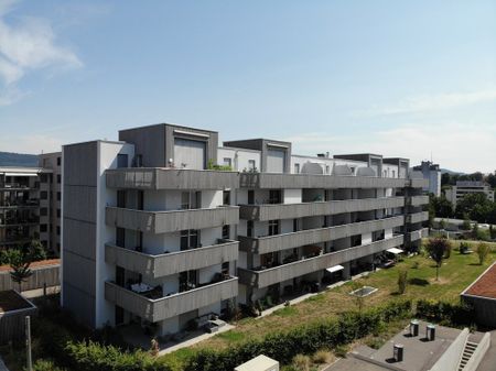 MIETEN OHNE KAUTION - 3.5 Zimmerwohnung mit Sicht auf das Schloss - Photo 2