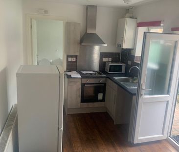 Craven Road, RUGBY - Photo 2