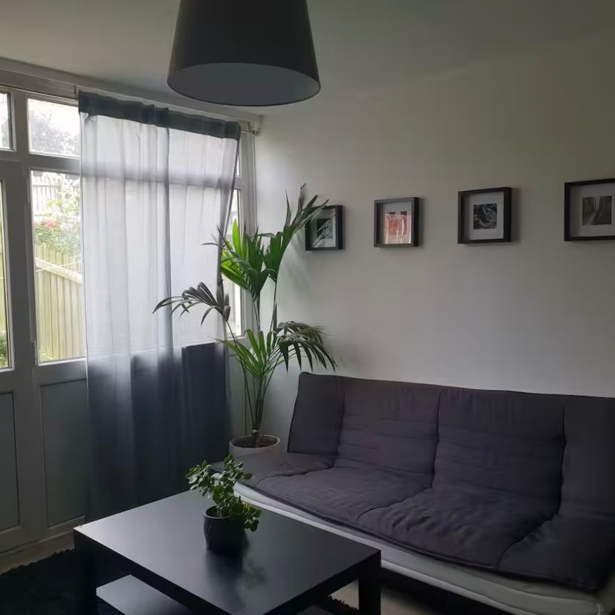 Room in a Shared House, Guildford Avenue, S2 - Photo 1